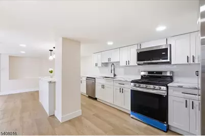 301 N Grove St, East Orange, NJ 07017 - Photo 9