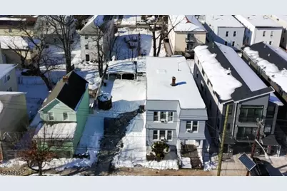 599 S 18th St, Newark, NJ 07103 - Photo 11