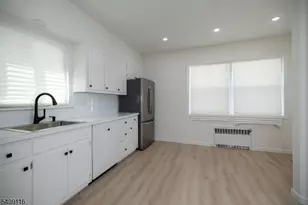 39 Hurden St, Hillside, NJ 07205 - Photo 7