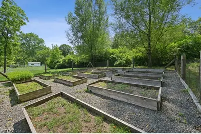 109 Mosle Road, Mendham Township, NJ 07931 - Photo 29