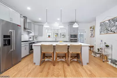 4 Marigold Ct, Warren Township, NJ 07059 - Photo 9