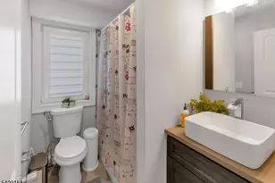 112 E 12th St, Linden, NJ 07036 - Photo 15