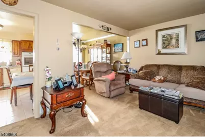 37 Patrick, Carteret, NJ 07008 - Photo 11