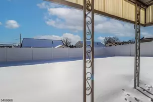 37 Patrick, Carteret, NJ 07008 - Photo 23