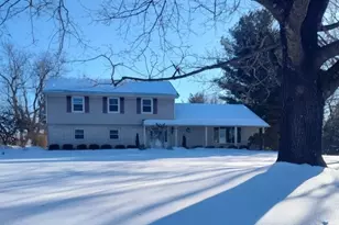 9 Sunrise Cir, Clinton Township, NJ 08809 - Photo 1