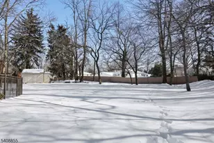 21 Sandra Cir, Westfield, NJ 07090 - Photo 37