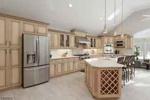 21 Sandra Cir, Westfield, NJ 07090 - Photo 11