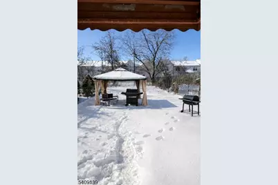 252 Clark Pl, Elizabeth, NJ 07206 - Photo 23