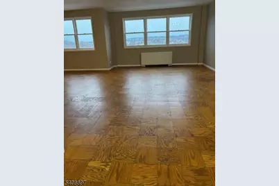 39 E 39th St #J, Paterson, NJ 07514 - Photo 7