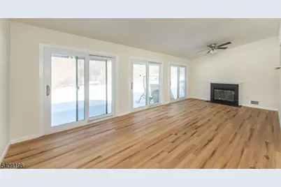 7 Summit Ct, Clinton Township, NJ 08801 - Photo 5