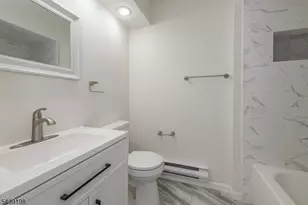 7 Summit Ct, Clinton Township, NJ 08801 - Photo 15