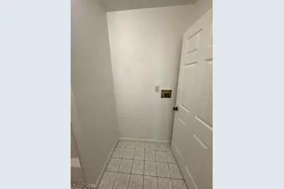 67 Rose Ter, Newark, NJ 07108 - Photo 5