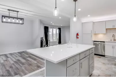 111 Patriots Rd, Parsippany, NJ 07950 - Photo 5