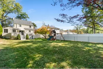 24 E Harrison Pl, Livingston, NJ 07039 - Photo 5