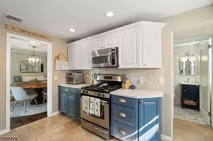 24 E Harrison Pl, Livingston, NJ 07039 - Photo 11