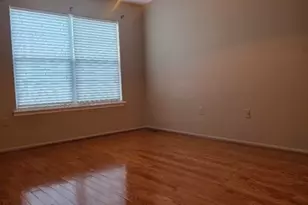 90 Almond Dr, Franklin Township, NJ 08873 - Photo 11