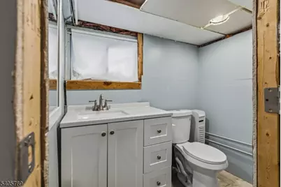 142 Bonna Villa Ave, Roselle, NJ 07203 - Photo 19