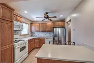 454 W 6th Ave, Roselle, NJ 07203 - Photo 11