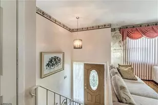 454 W 6th Ave, Roselle, NJ 07203 - Photo 3