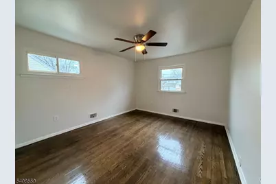 260 Everett Rd, Parsippany, NJ 07054 - Photo 11