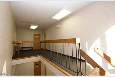 490 Schooleys Mountain Rd, Washington Township, NJ 07840 - Photo 11