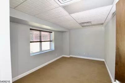 490 Schooleys Mountain Rd, Washington Township, NJ 07840 - Photo 17