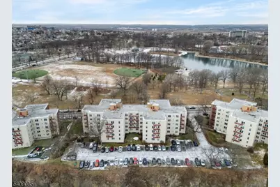 8450 Blvd East #1H, North Bergen Twp., NJ 07047 - Photo 19