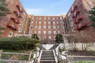 8450 Blvd E, North Bergen Twp., NJ 07047 - Photo 17