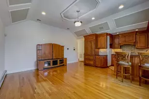 91 Cutler St, Clifton, NJ 07011 - Photo 9