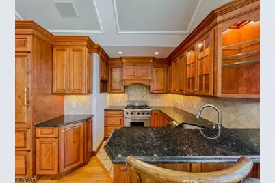 91 Cutler St #2, Clifton, NJ 07011 - Photo 13