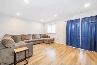 10 Augusta Dr #9, Vernon, NJ 07462 - Photo 17