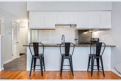 10 Augusta Dr #9, Vernon, NJ 07462 - Photo 7