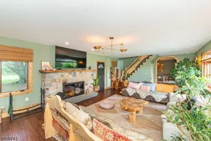 62 Mt Pleasant Rd, Knowlton Township, NJ 07832 - Photo 9