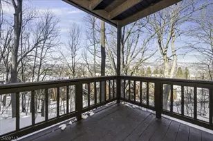 2 Davos Dr, Vernon, NJ 07462 - Photo 29