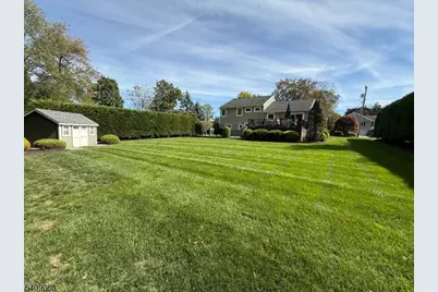 23 Locust Dr, Hanover Township, NJ 07950 - Photo 35