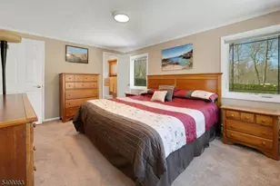 23 Locust Dr, Hanover Township, NJ 07950 - Photo 15