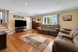 23 Locust Dr, Hanover Township, NJ 07950 - Photo 11