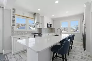 241 Hillside Rd, Elizabeth, NJ 07208 - Photo 3