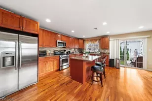 226 Pennsylvania Railroad A, Linden, NJ 07036 - Photo 5