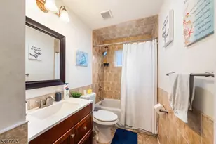 226 Pennsylvania Railroad A, Linden, NJ 07036 - Photo 11