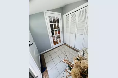 2 Oakland Ave, Hope Township, NJ 07825 - Photo 5