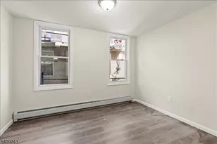 61 Columbia Ave, Newark, NJ 07106 - Photo 11