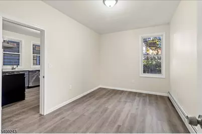 61 Columbia Ave, Newark, NJ 07106 - Photo 5