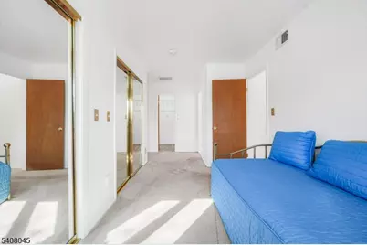 175 Castle Ridge Dr, East Hanover Township, NJ 07936 - Photo 21