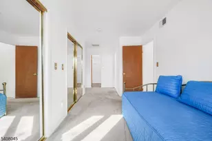 175 Castle Ridge Dr, East Hanover Township, NJ 07936 - Photo 21