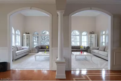 11 Valley Wood Dr, Franklin Township, NJ 08873 - Photo 5