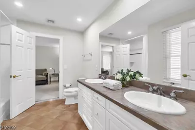 10 Wolford Ct, Watchung, NJ 07069 - Photo 27