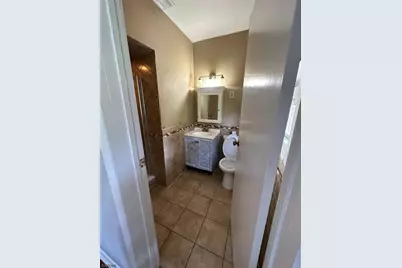 521 Chestnut St #2, Orange, NJ 07050 - Photo 5