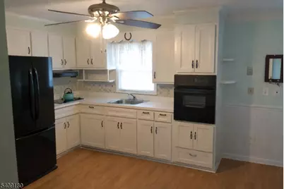 11 Juniper Dr, Readington, NJ 08889 - Photo 11