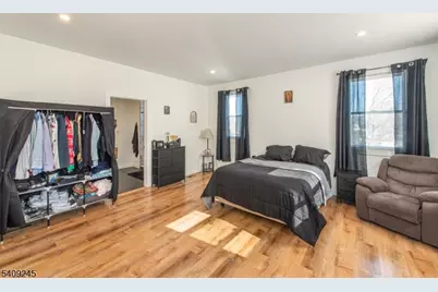 102 Miller St, Hackettstown, NJ 07840 - Photo 9